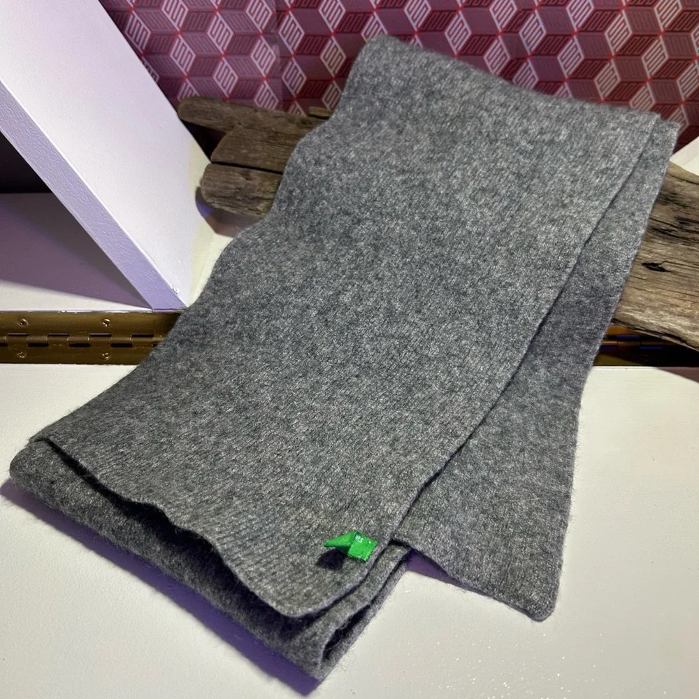 Gray Wool‎ Scarf